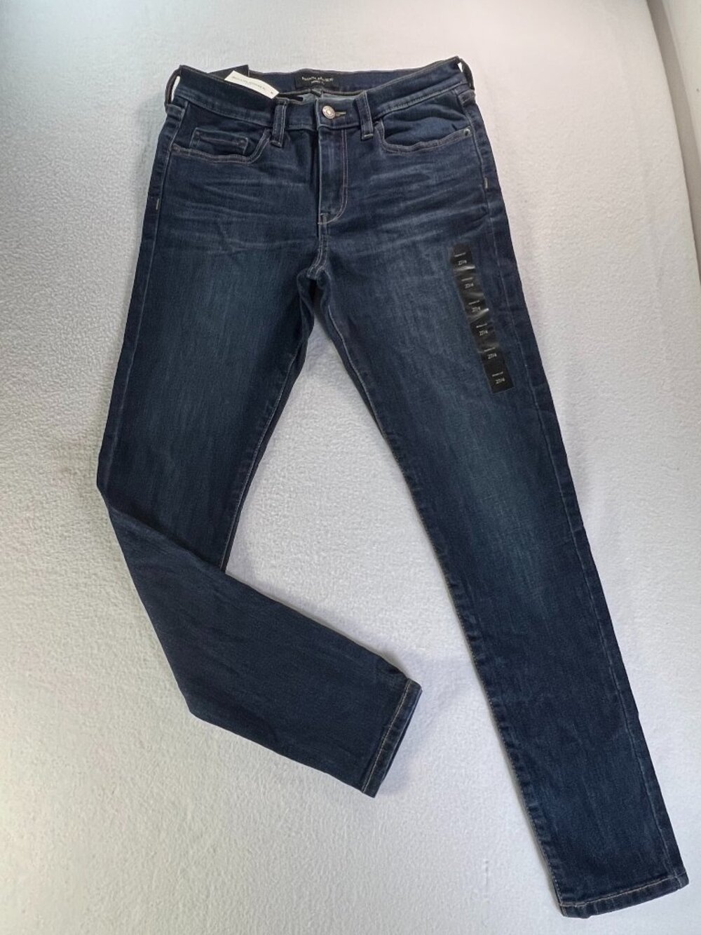 Banana Republic Women’s 27/4 NWT Skinny Fit Jeans Dark Wash Blue Denim Casual
